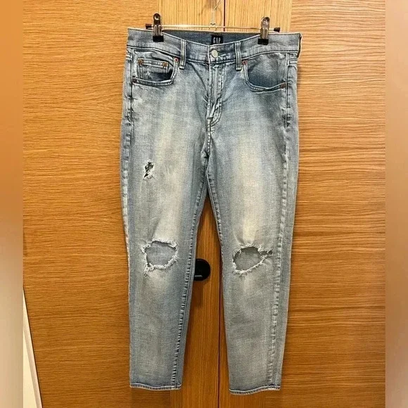 GAP Best Girlfriend Denim Distressed Light Wash Size 27 - Picture 2 of 5